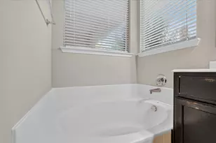 419 Red Sage Ln, Duncanville, TX 75137 - Photo 23
