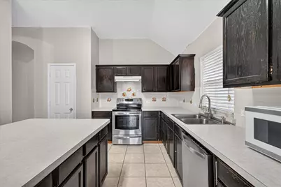 419 Red Sage Lane, Duncanville, TX 75137 - Photo 3