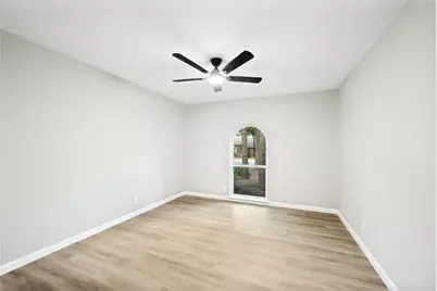 444 Billy Creek Circle, Hurst, TX 76053 - Photo 19