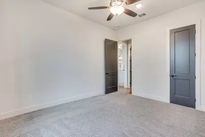 140 McKinley Drive, Burleson, TX 76028 - Photo 21