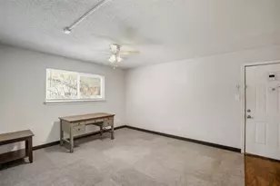 150 S Main St, Euless, TX 76040 - Photo 11