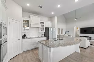 645 Winters Dr, Waxahachie, TX 75165 - Photo 9