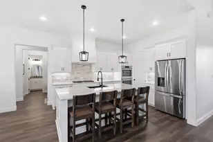 1034 Kingsley Ct, Weatherford, TX 76087 - Photo 5