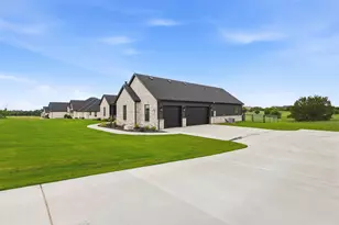 1034 Kingsley Ct, Weatherford, TX 76087 - Photo 3