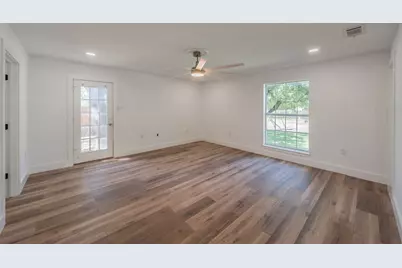 2815 Perkins Road, Arlington, TX 76016 - Photo 19