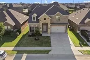 2919 Jasper Trl, Aubrey, TX 76227 - Photo 1