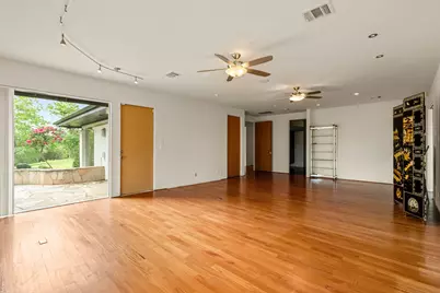 4301 Briarhaven Road, Fort Worth, TX 76109 - Photo 27