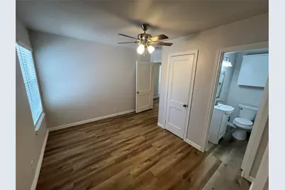 10638 Newcombe Drive, Dallas, TX 75228 - Photo 11