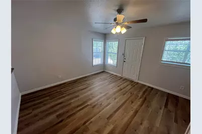 10638 Newcombe Drive, Dallas, TX 75228 - Photo 7