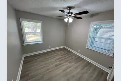 1982 Oak Hill Circle, Dallas, TX 75217 - Photo 11