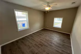 12904 Mitchell Dr, Balch Springs, TX 75180 - Photo 9