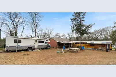 9428 Rolling Acres Road, Tool, TX 75143 - Photo 7