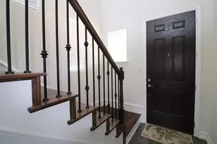 1422 Bellingham Ln, Garland, TX 75044 - Photo 3
