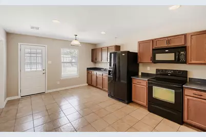 1216 Haley Lane, Burleson, TX 76028 - Photo 11