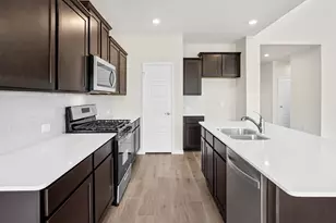 9115 Prairie Run Ln, Garland, TX 75043 - Photo 5