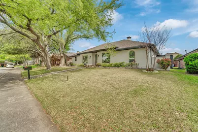 9511 Robin Meadow Drive, Dallas, TX 75243 - Photo 39