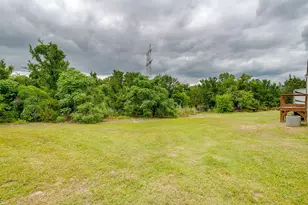 2708 Frontier Trail, Granbury, TX 76048 - Photo 23