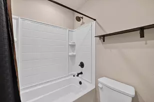 1908 Sunflower Dr, Glenn Heights, TX 75154 - Photo 27