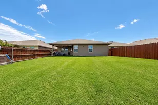 2216 Sadlers Creek Ln, Fort Worth, TX 76108 - Photo 21