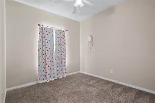 1922 Timber Oaks Dr, Garland, TX 75040 - Photo 19