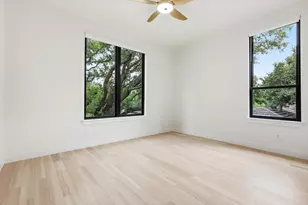 3135 Walnut Hill Ln, Dallas, TX 75229 - Photo 33