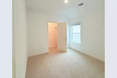 5328 Springlake Parkway, Haltom City, TX 76117 - Photo 15