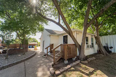 1002 E Lindsey Street, Breckenridge, TX 76424 - Photo 31