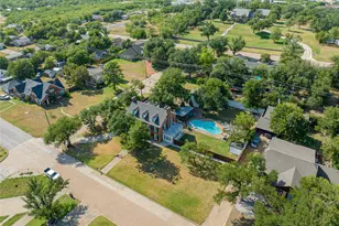 1002 E Lindsey St, Breckenridge, TX 76424 - Photo 35