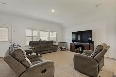 9509 Doverglen Drive, Fort Worth, TX 76131 - Photo 5