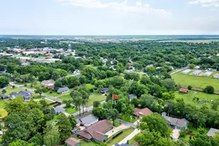 327 W McKinney St, Pilot Point, TX 76258 - Photo 29