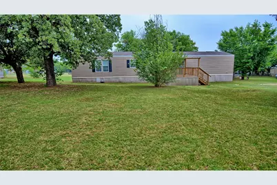 504 Fannin Street, Nocona, TX 76255 - Photo 11