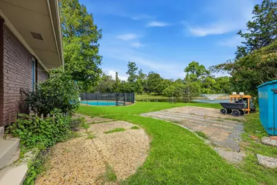 610 S Manus Drive, Dallas, TX 75224 - Photo 37