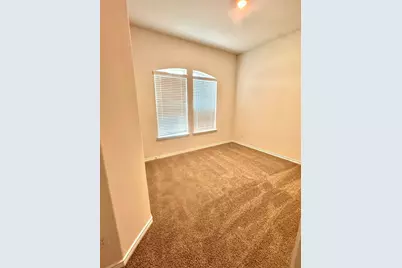 3628 Walnut Ridge Drive, Grand Prairie, TX 76065 - Photo 3