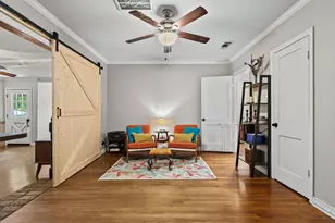 110 S Binkley St, Sherman, TX 75092 - Photo 21