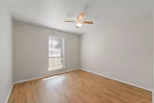 541 Sandra Ln, Burleson, TX 76028 - Photo 17