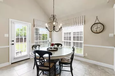3207 Elkhart Drive, Sachse, TX 75048 - Photo 9