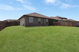 11300 Guinness Dr, Fort Worth, TX 76052 - Photo 21