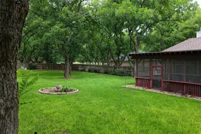 8803 Hampton South Court, Granbury, TX 76049 - Photo 33