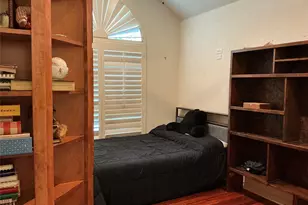 8803 Hampton South Ct, Granbury, TX 76049 - Photo 23