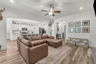 421 Vaquero, Weatherford, TX 76087 - Photo 21