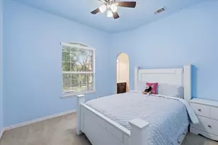 2427 Lismore Ln, Irving, TX 75063 - Photo 23