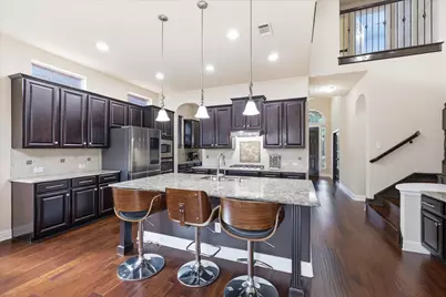 2427 Lismore Lane, Irving, TX 75063 - Photo 9