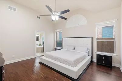 2427 Lismore Lane, Irving, TX 75063 - Photo 13