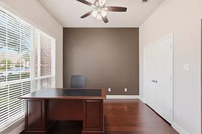 2427 Lismore Lane, Irving, TX 75063 - Photo 3