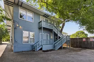 826 N Bishop Ave, Dallas, TX 75208 - Photo 17