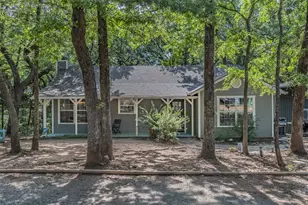 52 Shoreline Rd, Pottsboro, TX 75076 - Photo 1