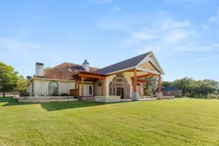 314 Cresthill Cir, Valley Mills, TX 76689 - Photo 7