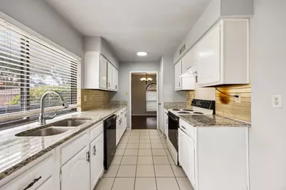 2933 Silverdale Lane, Garland, TX 75044 - Photo 11