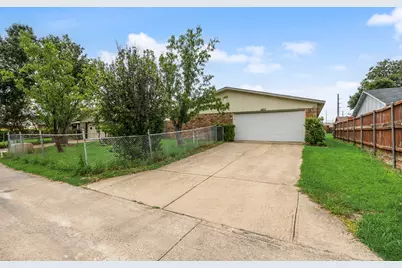 2933 Silverdale Lane, Garland, TX 75044 - Photo 21