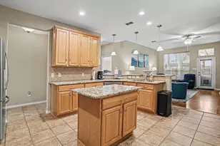 2801 Warwick Dr, Corinth, TX 76210 - Photo 9